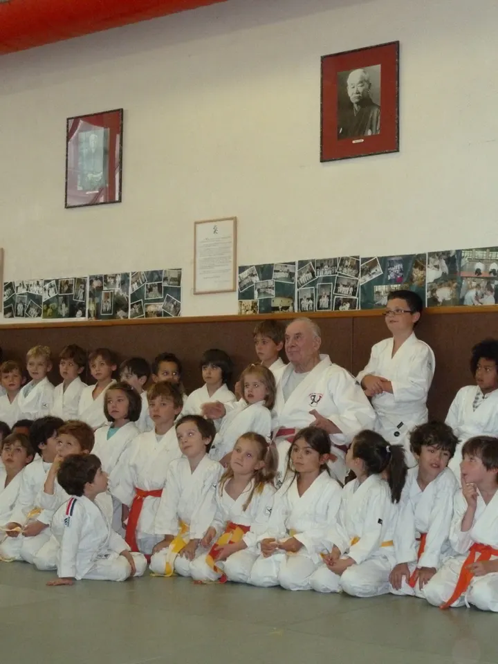 Cercle Sportif Roger ARBUS 98 Bd des Batignolles — arts martiaux-studio à Paris — 5