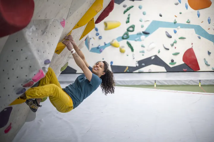 Boulder Neoliet Rotterdam — Klimmen in Delfshaven, Rotterdam