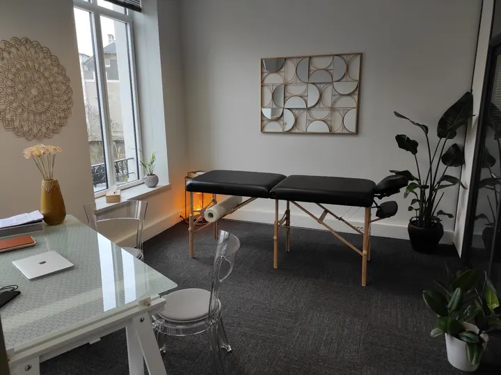 Laurenne Regazzoni Sophrologue Yoga — méditation-studio à Quartier Centre Ville, Reims — 2