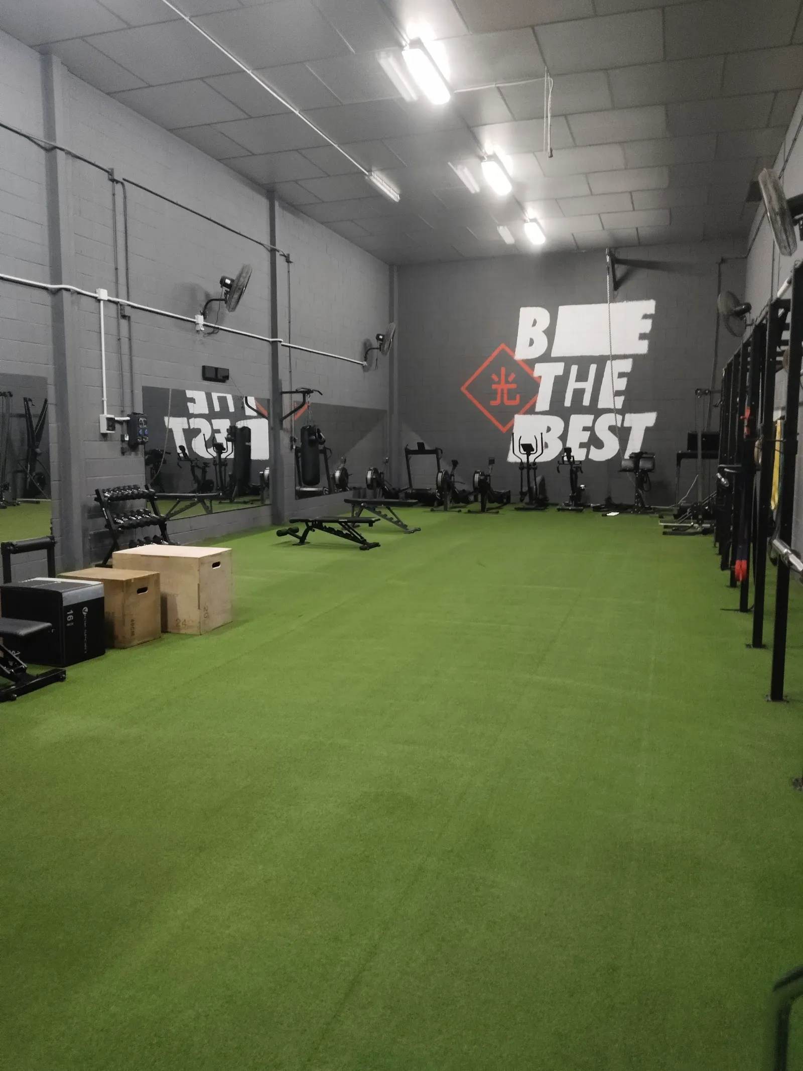 Juandi Trainer — entrenamiento personal-studio en Montijo — 2