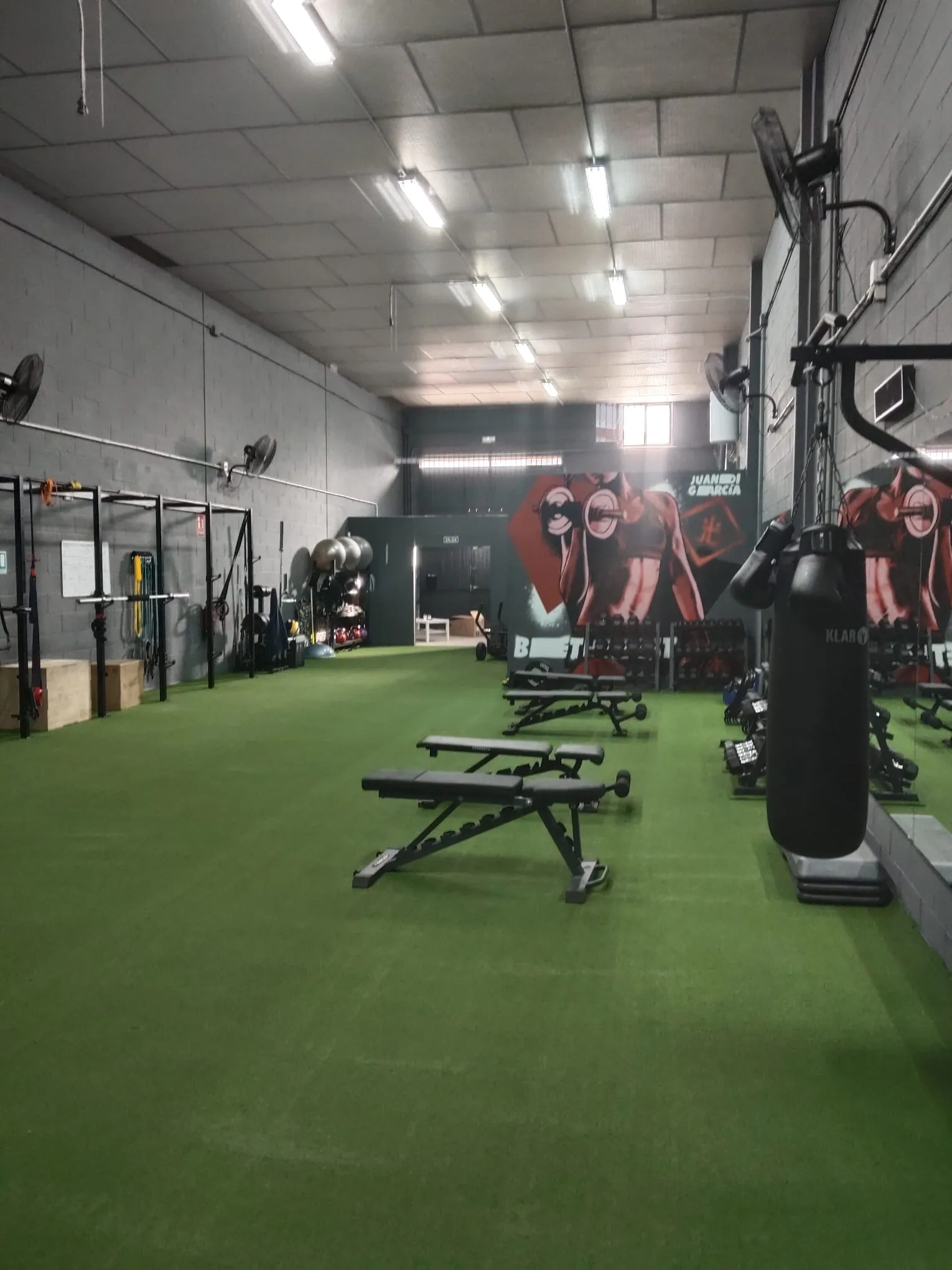 Juandi Trainer — entrenamiento personal-studio en Montijo — 3