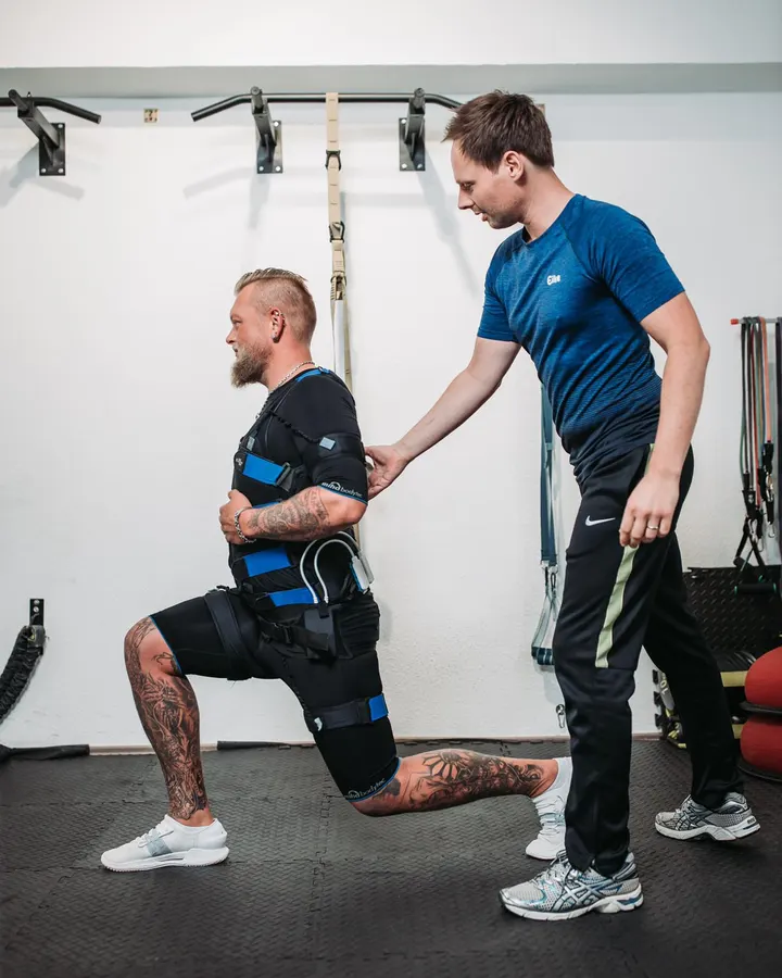 Körperkult Oldesloe — ems-training-studio in Bad Oldesloe — 5