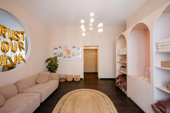 YOU GLOW Womanhood Mitte — yoga-studio in Mitte, Berlin — 2