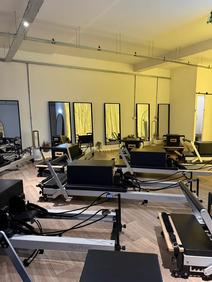 Stiwdio Glow - Cardiff — Reformer Pilates in Gabalfa, Cardiff