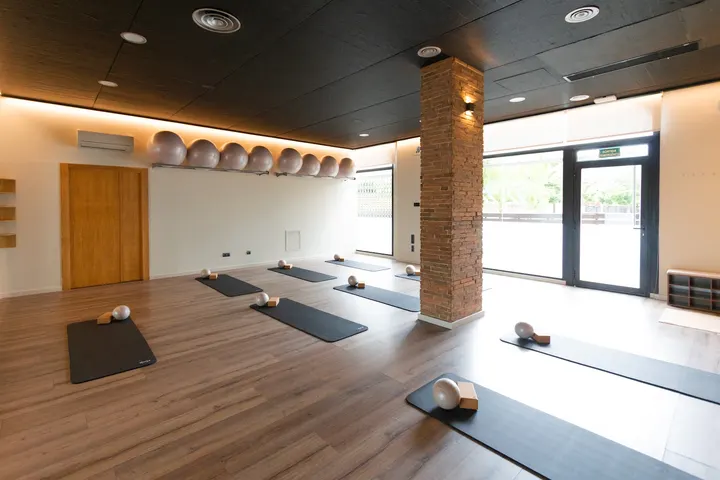 22:22 centre d'entrenament i salut — estudio de fitness-studio en Eixample, Girona — 2