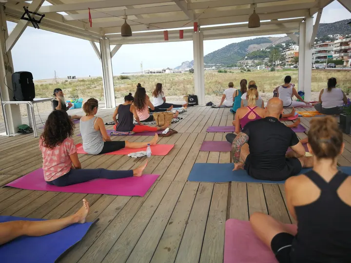 Bachan — yoga-studio en Can Roca, Castelldefels — 2