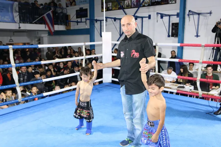 Chinese Boxing Akademie Köln — Boxen in Mülheim, Köln