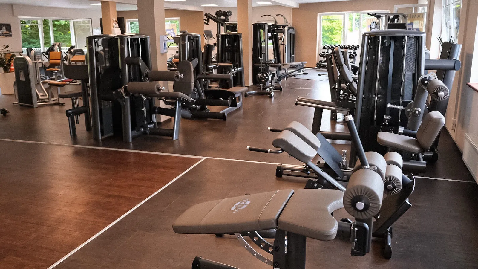 FAMILY fitness club Kürten — träningsstudio i Köln — 3