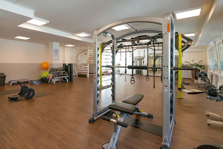 FAMILY fitness club Kürten — Fitnessstudio in Tannenbaum, Köln