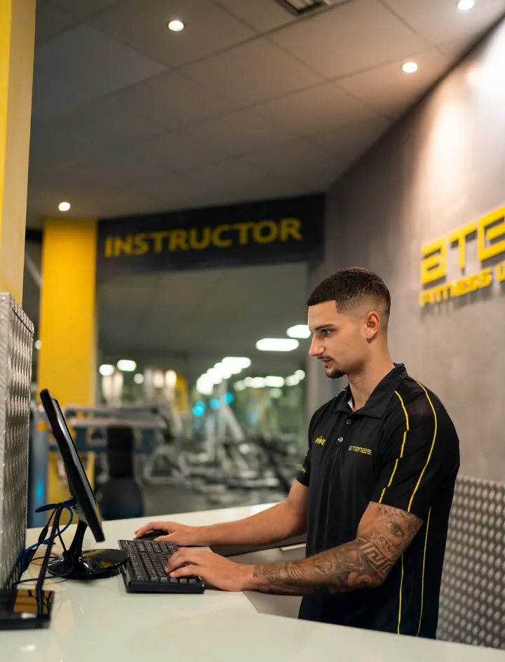 Gimnasio Atenas Benalmádena — Estudio de fitness en Benalmádena Costa, Benalmádena