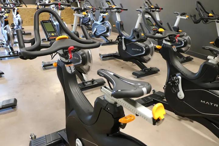 MOOVING ARENA — salle de fitness-studio au Versoud — 4
