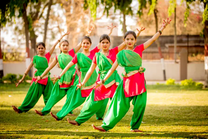 Navya School of Dance - West Herts College — dance-studio in Watford — 4