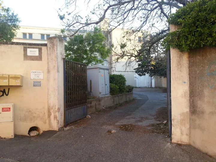 Shanti — Yoga à 8e Arrondissement, Marseille