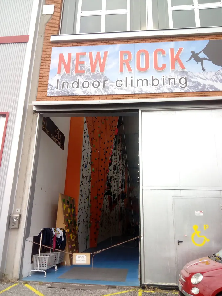 New Rock — arrampicata-studio a San Zeno Naviglio — 3