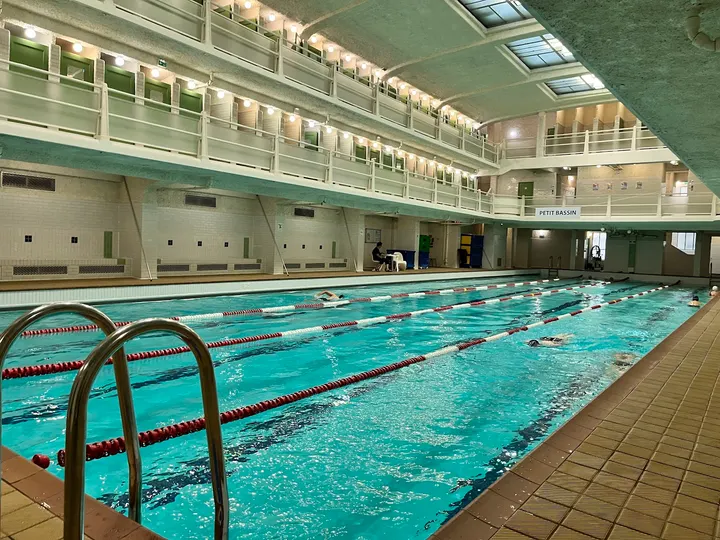 Piscine des Amiraux — studio à Quartier de Clignancourt, Paris — 2