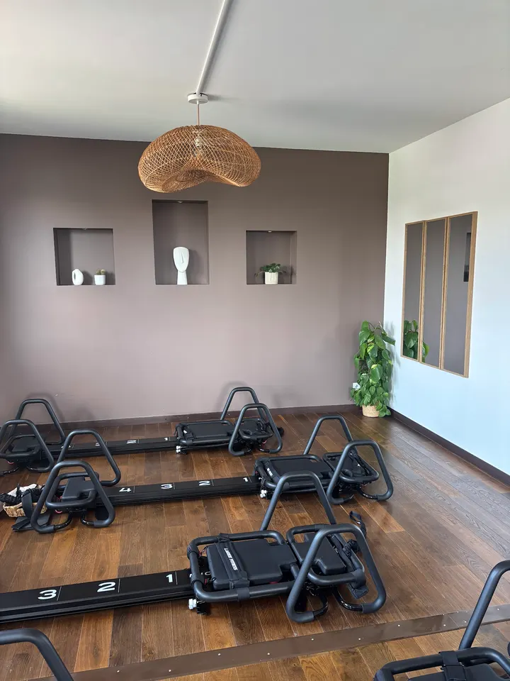 be. Lagree Pilates Yoga — Yoga à Annecy-le-Vieux, Annecy