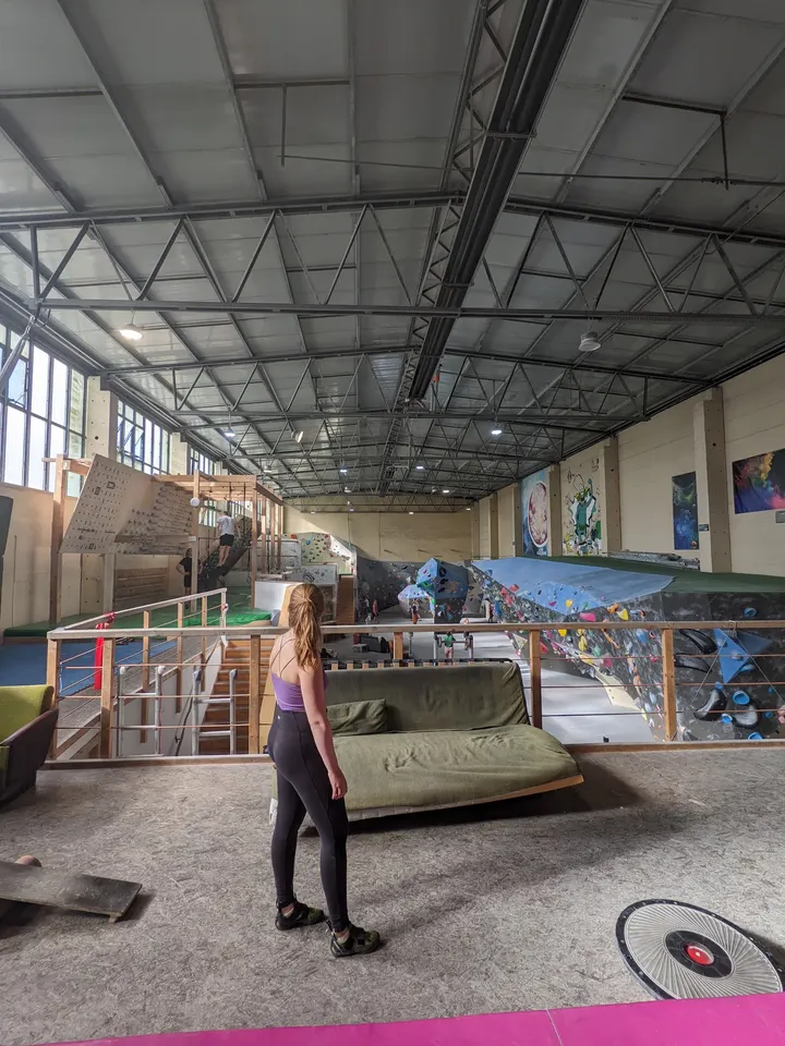 KOSMOS Boulderhalle — bouldern-studio in Plagwitz, Leipzig — 2