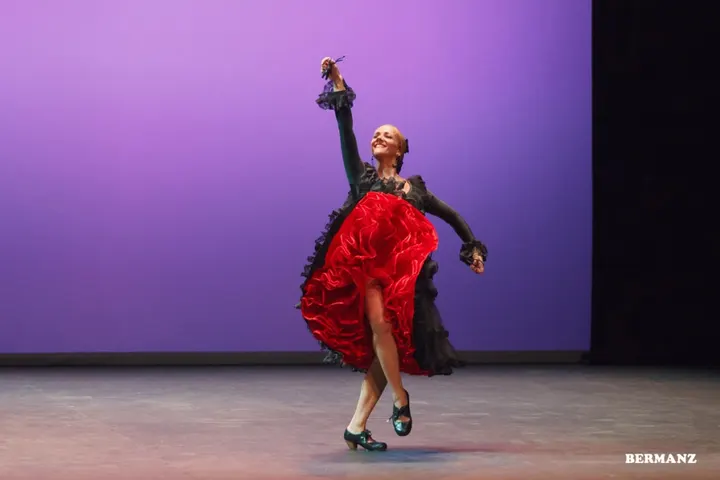 Centro de Danza Karel — Dance en El Centro, Gijón