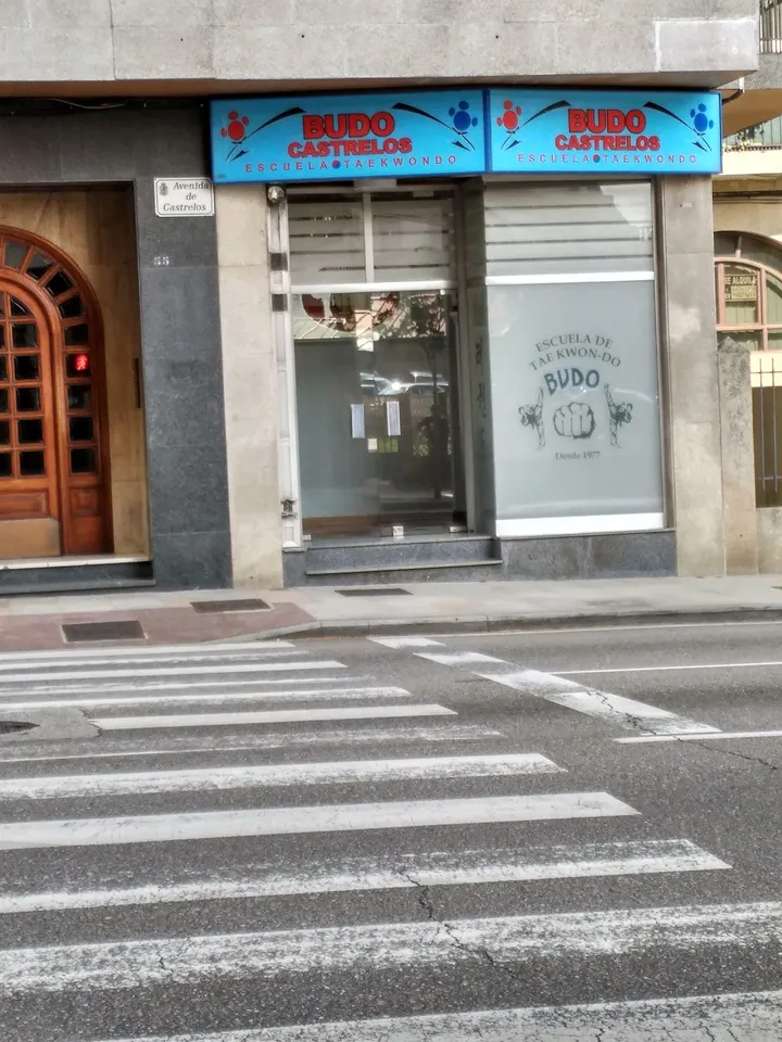 ASOCIACION DEPORTIVA BUDO CASTRELOS — artes marciales-studio en A Corredoura, Vigo — 2