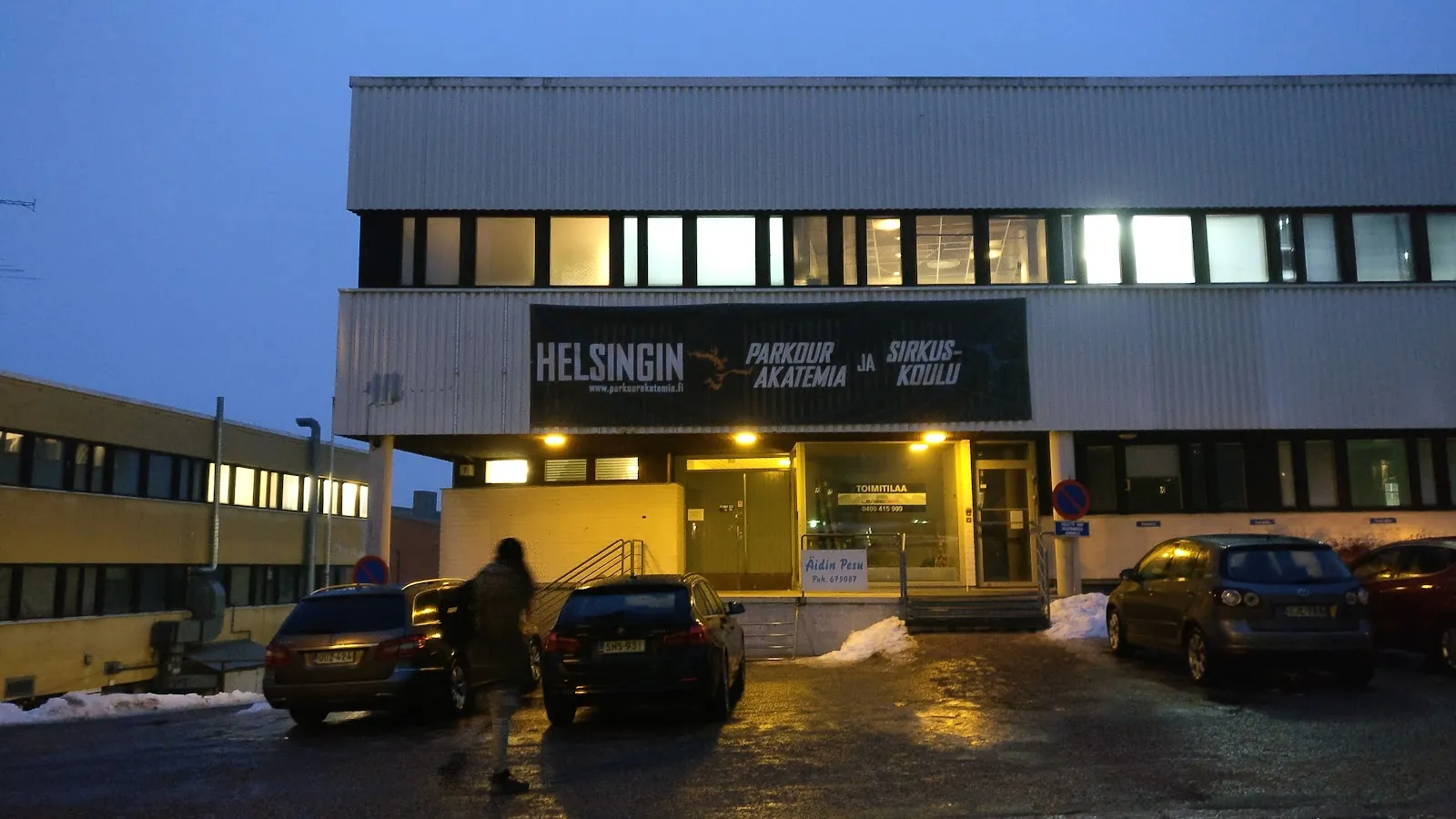 Lauttasaaren Parkour Akatemia ja Sirkuskoulu — voimistelu-studio – Lauttasaari, Helsinki — 3