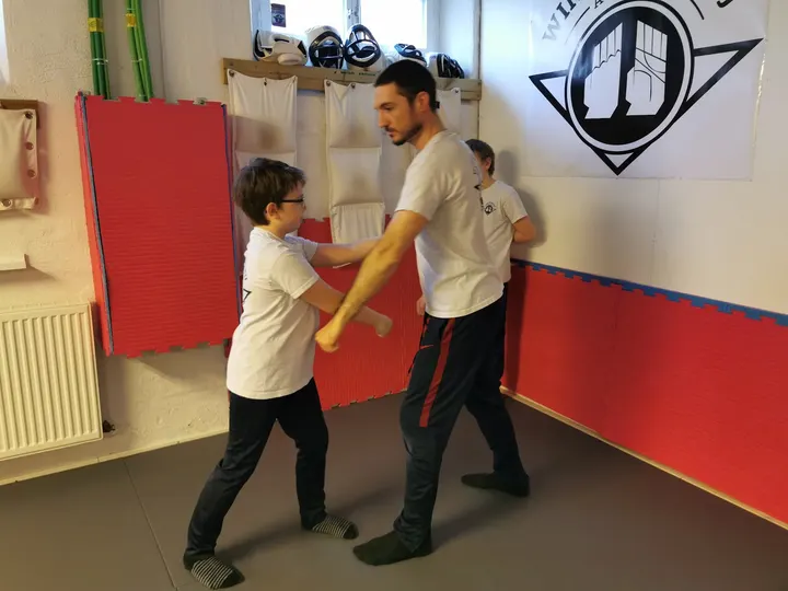 F&j Jiu Jitsu School AB — bjj-studio i Görla industriområde, Stockholm — 3
