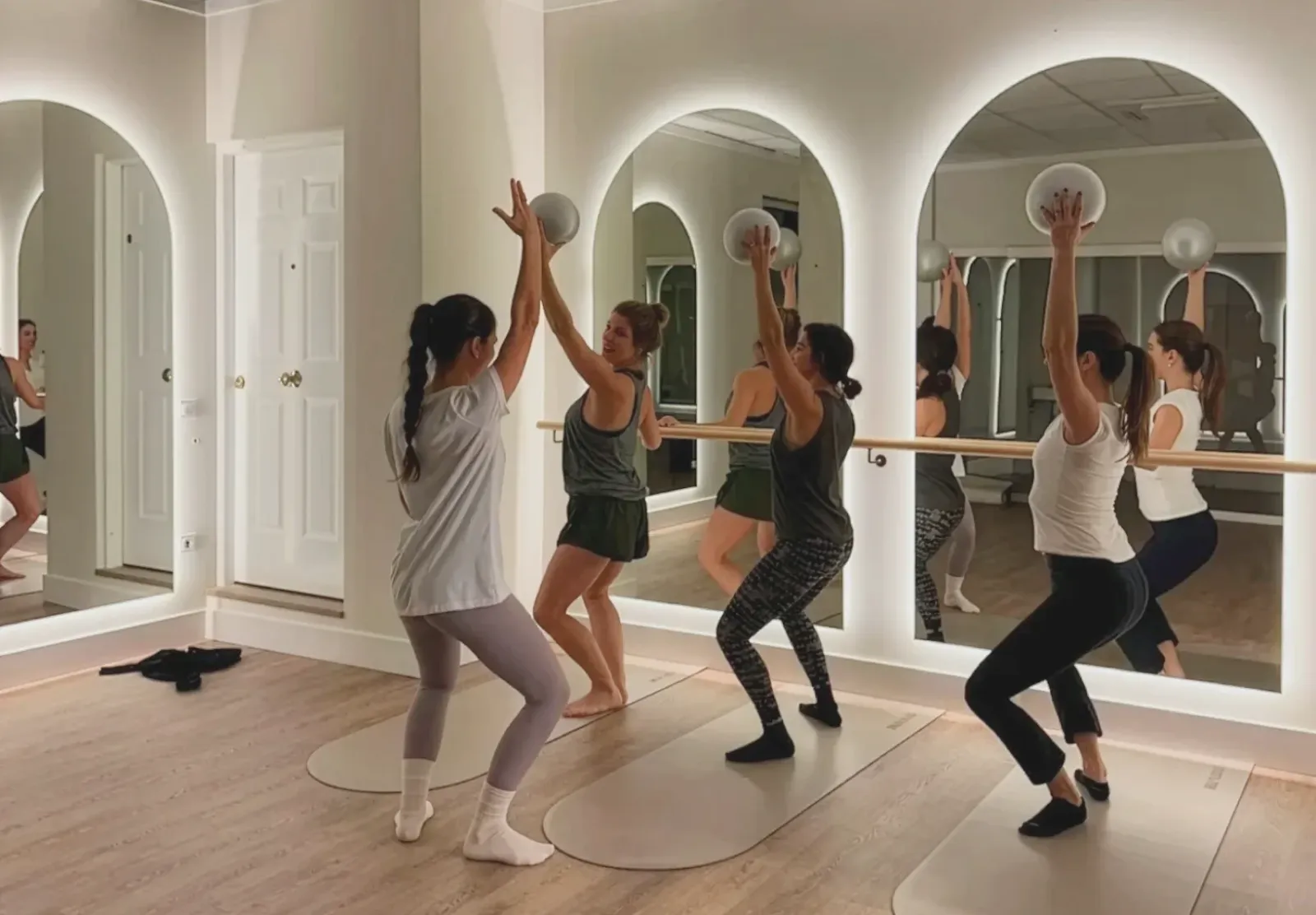 Pause. Fisioterapia, yoga y barre — yoga-studio i Distrito Noroeste, Córdoba — bild 3