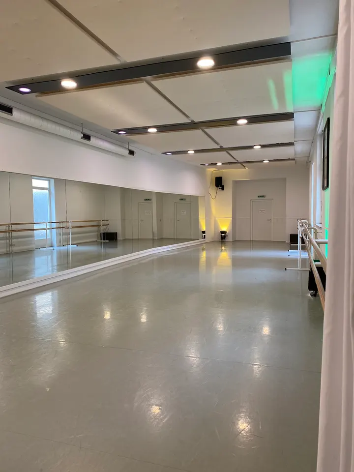 DanceEmotion Studio & Academy — tanz-studio in Altstadt-Mitte, Freiburg im Breisgau — 2