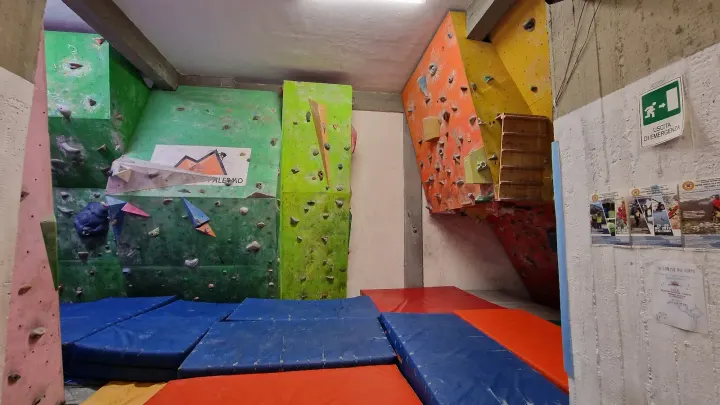 Free Climbing Palermo — arrampicata-studio a VIII Circoscrizione, Palermo — 2