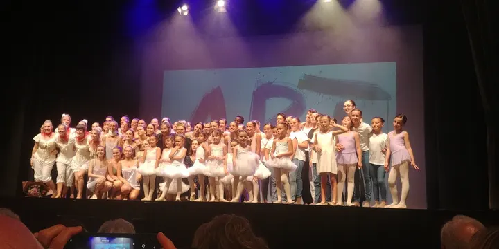 Ritmes Escuela de Danza — baile-studio en Centre, Badalona — 3