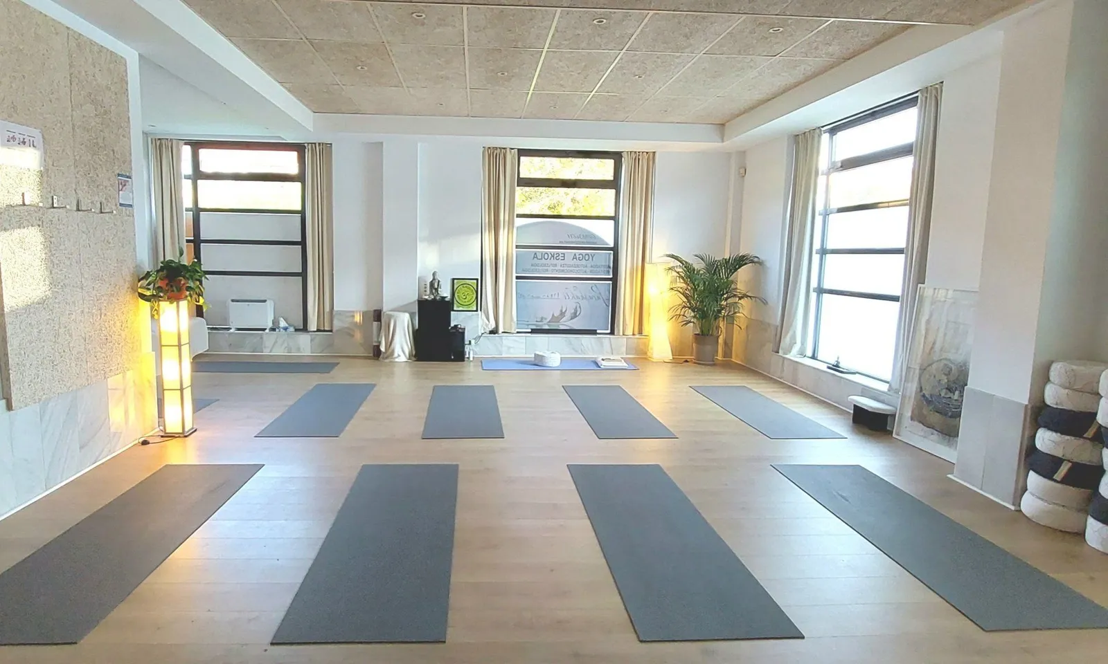 Parashakti Yoga Eskola Donostia — yoga-studio i Donostia / San Sebastián — bild 2