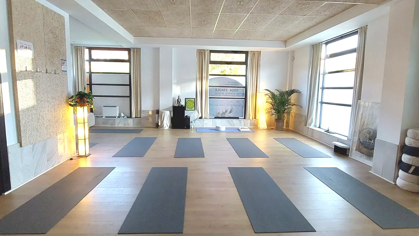 Parashakti Yoga Eskola Donostia — yoga-studio i Donostia / San Sebastián — bild 3
