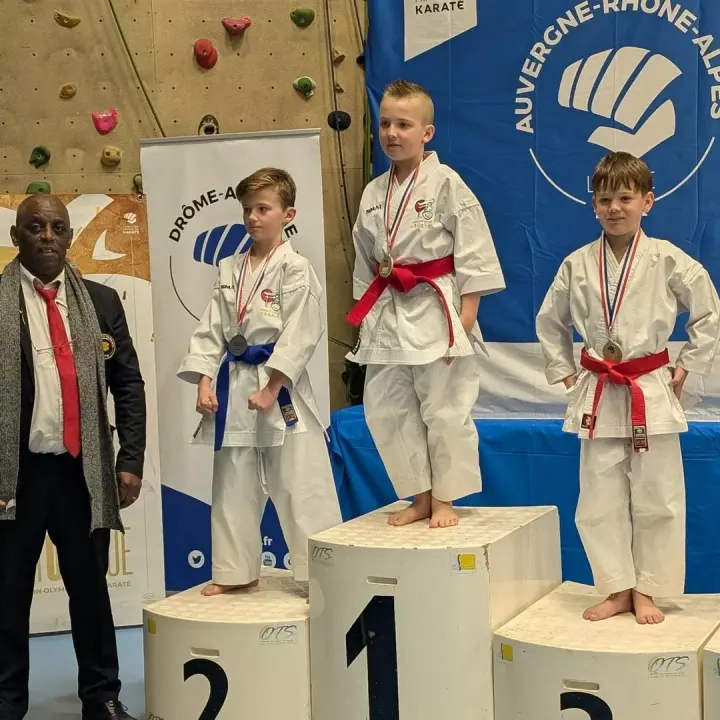 Annecy Dojo Karaté — arts martiaux-studio à Annecy — 3