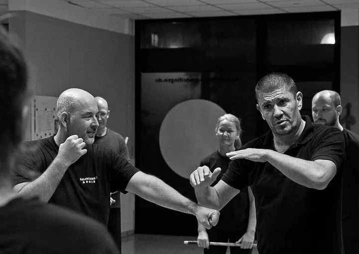 Schule der Kampfkünste Sindelfingen Balintawak Arnis YongTjun — kampfsport-studio in Stuttgart — 4