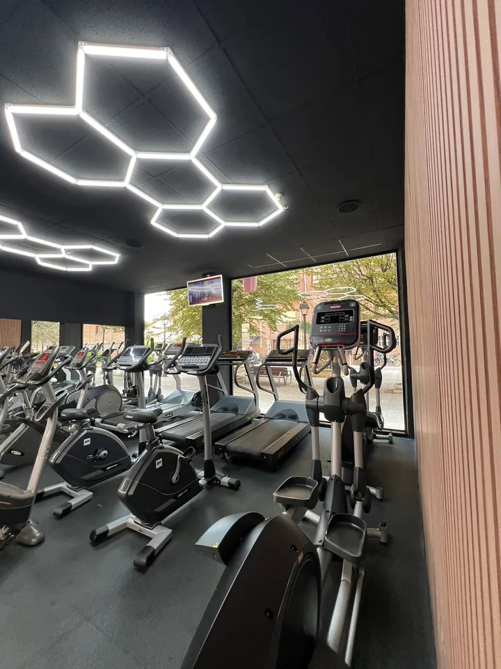 GIMNASIO ELEXALDE — Estudio de fitness en Kurtzea