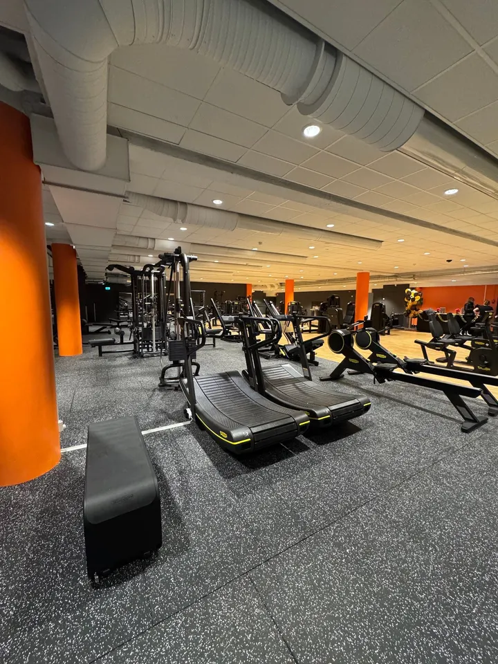 Medley Eskilstuna Gym — fitness studio-studio i Gamla staden, Eskilstuna