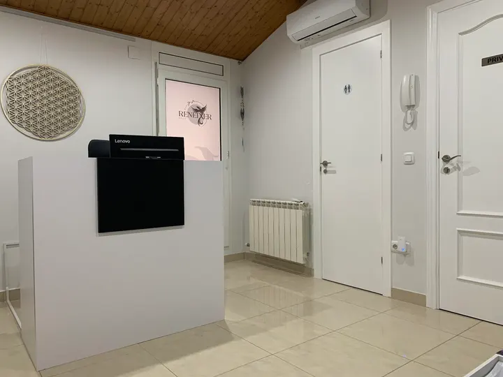 Sala Renéixer — meditación-studio en Lleida — 4