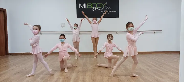 Mii Body Dance Baile — baile-studio en Zaragoza — 5