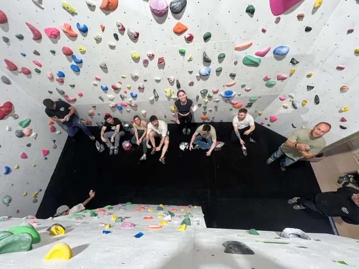 Stroud Climbing Commons Services — bouldering-studio in Stroud — 3