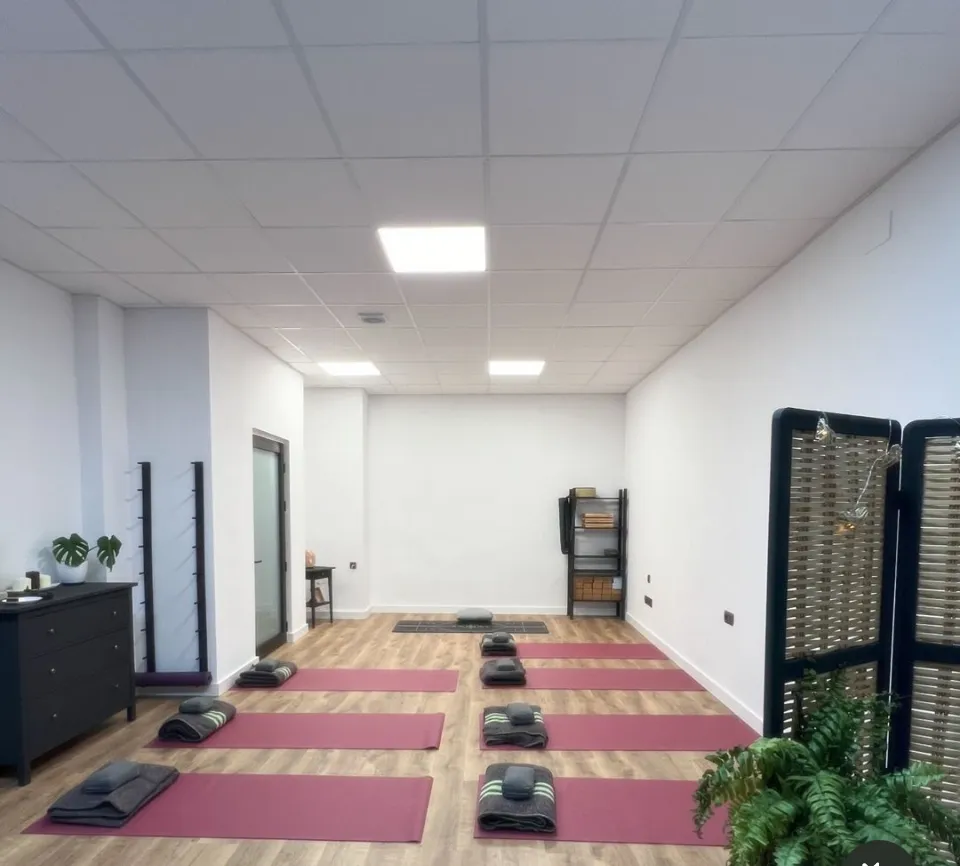 Luz Yoga Estudio — yoga-studio en Aldaia — 4
