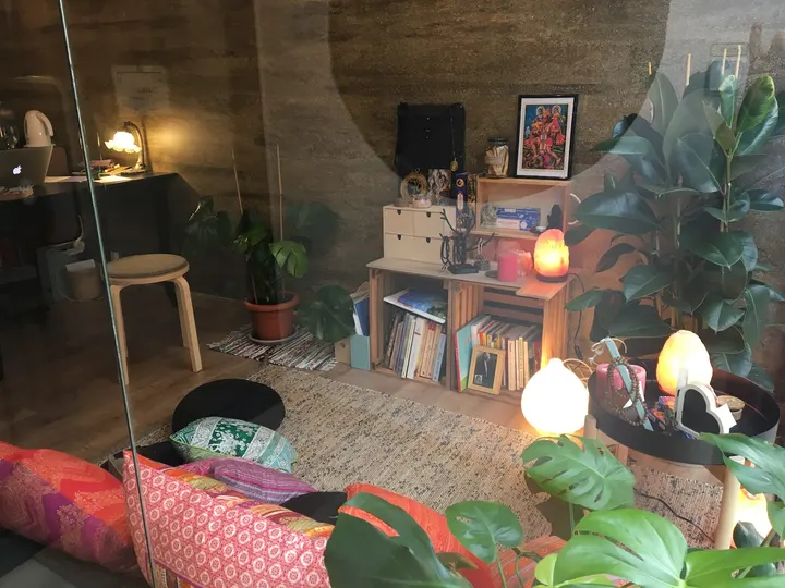 Props estudi — yoga-studio en Ca n'Aurell, Terrassa — 3