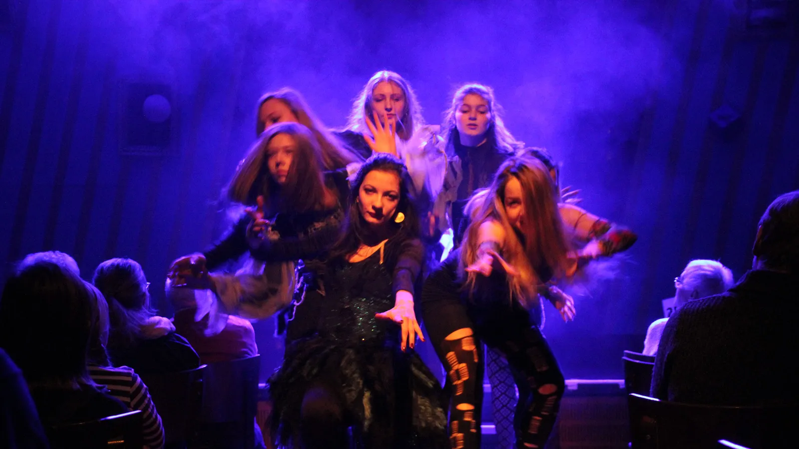 KinderRevue petit souci Tanzstudio für Kleine und Große — tanz-studio in Leipzig — 5