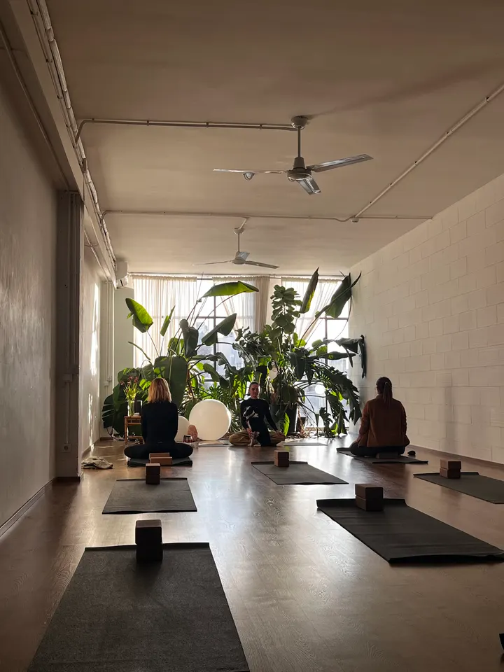 El 7 — yoga-studio en Sant Martí, Barcelona — 3