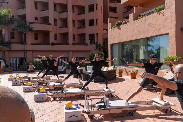 Bootcamp Pilates España — Entrenamiento funcional en Saladavieja, Estepona