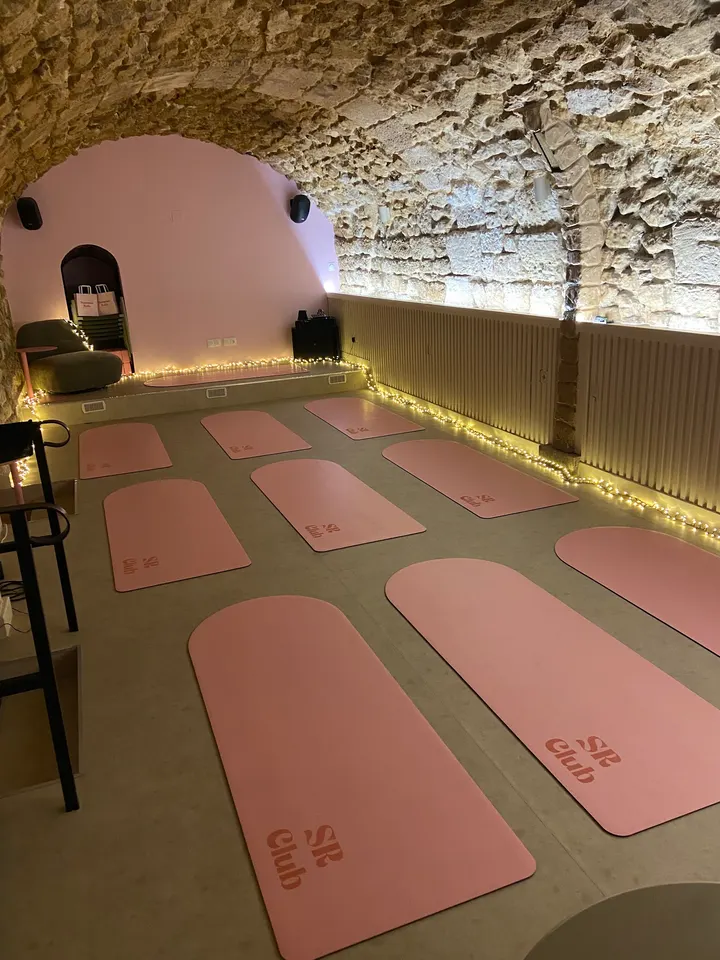 SR Club Yoga Pilates Class — yoga-studio à Paris — 3