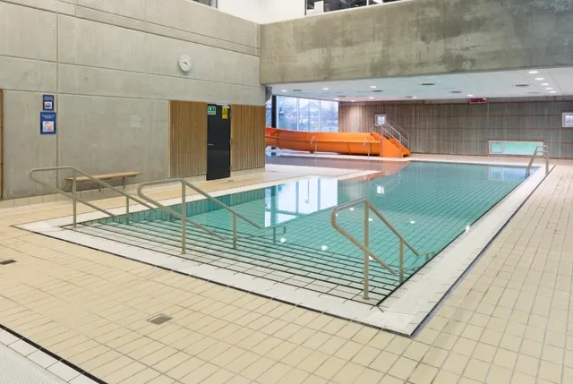 Hjortespringbadet — studio i Herlev, København — 2