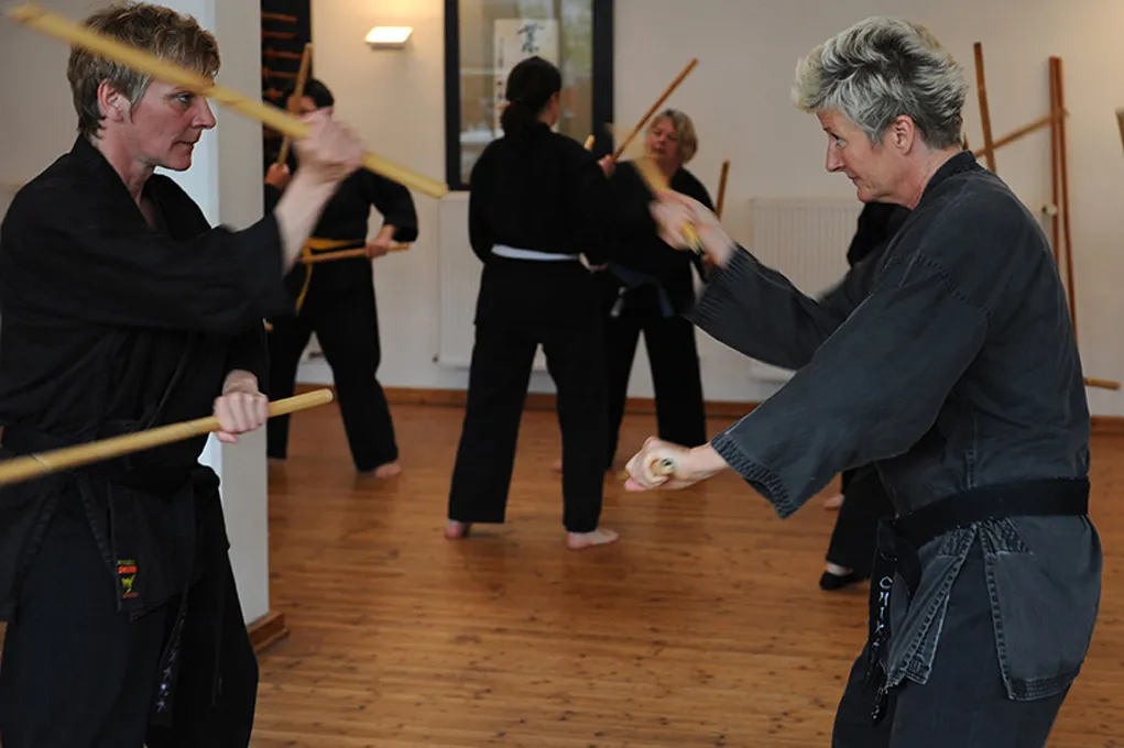 Chikara - Frauen in Bewegung e.V. — kampfsport-studio in Bonn — 3