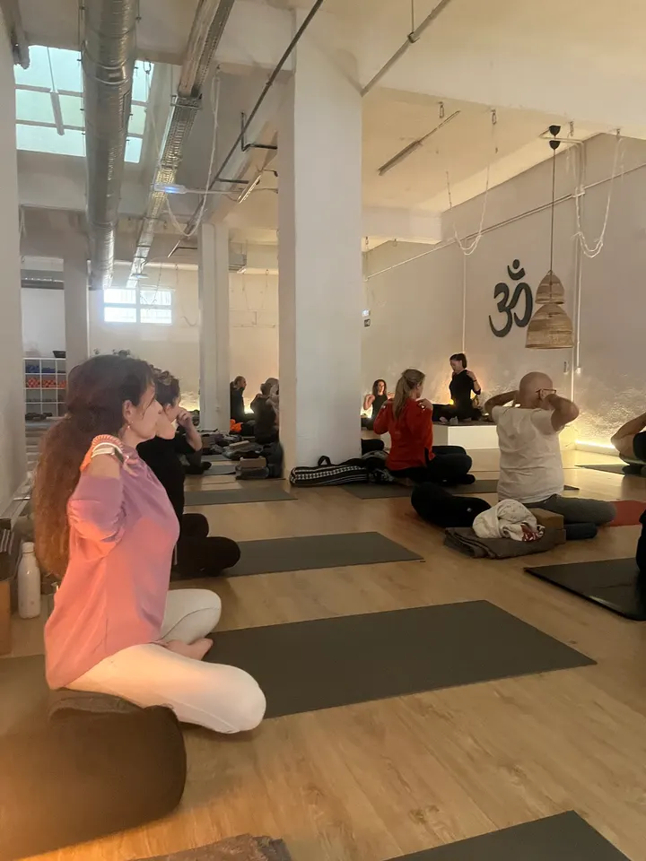YogaOne Auditorio — yoga-studio en Chamartín, Madrid — 2