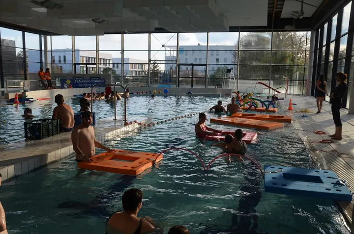 Piscine de la Conterie — bien-être-studio à Chartres-de-Bretagne — 2