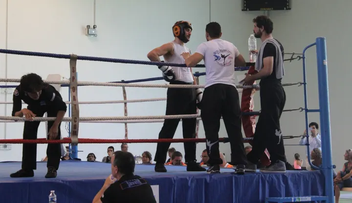 Boxe Française Team Slimane — boxe-studio à Saint-Augustin - Tauzin - Alphonse Dupeux, Bordeaux — 3