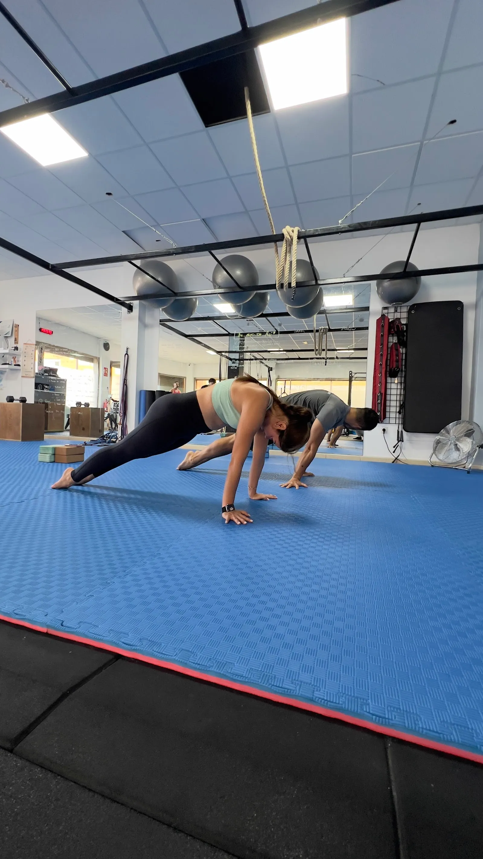 Gimnasio Rmove — entrenamiento personal-studio en Montaña de Yaco, San Isidro — 2